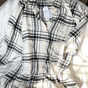 American eagle oversized flannel.